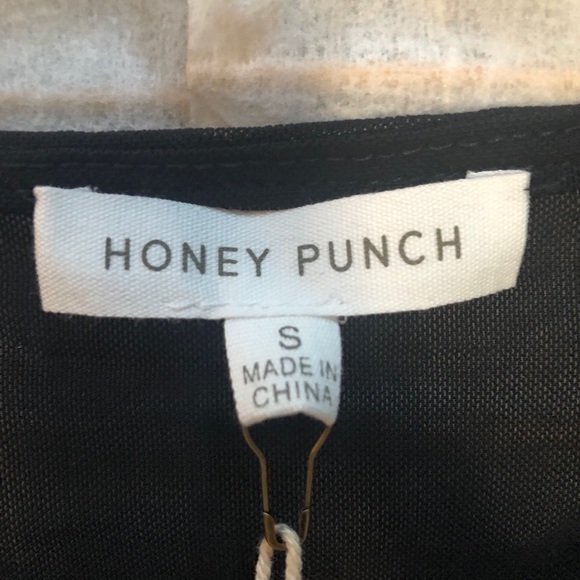 Honey Punch Sheer Black Star Mesh Long Sleeve Top - Picture 11 of 13